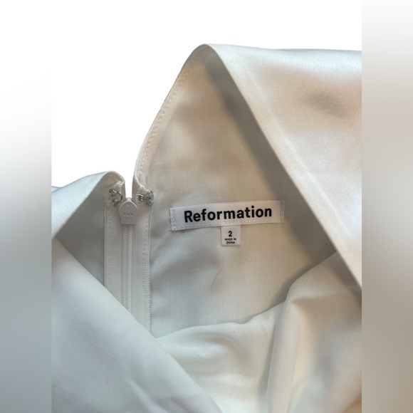 Reformation Zenni Dress in Ivory White - Picture 7 of 13